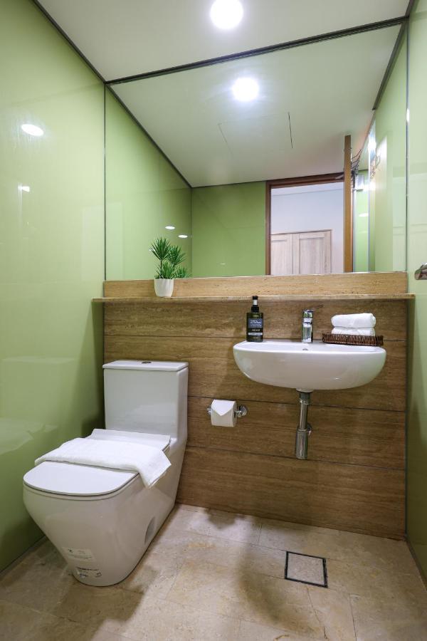 Sky Suite Klcc, Calm Sojourn Kuala Lumpur Dış mekan fotoğraf